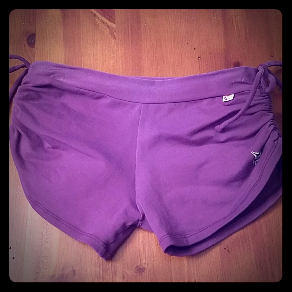Yoga shorts